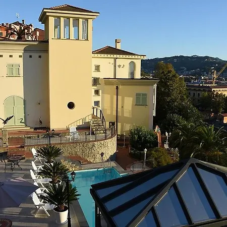 Sleeps 4 Air Con Wifi Villa La Spezia